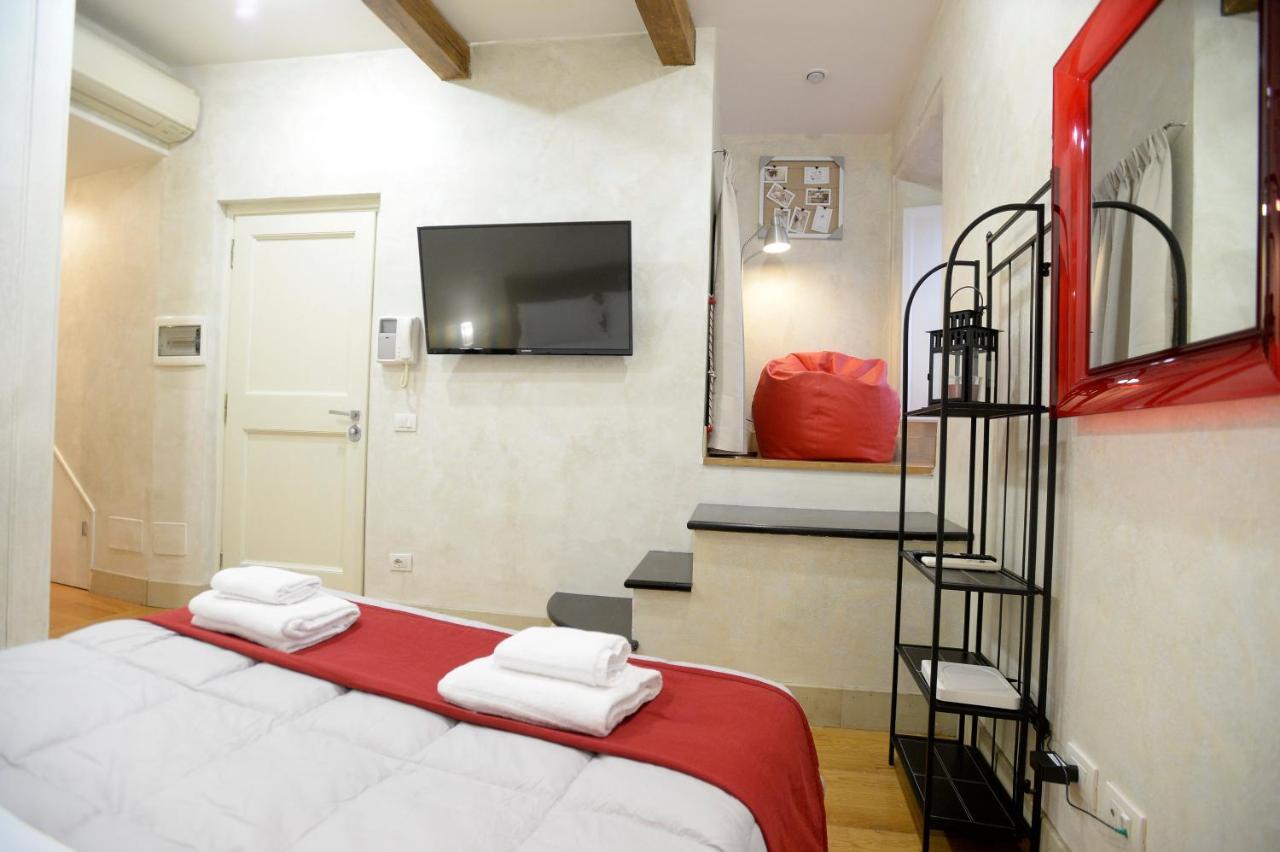La Casa Degli Osti 1 - Piazza Navona Apartment Rome Bagian luar foto