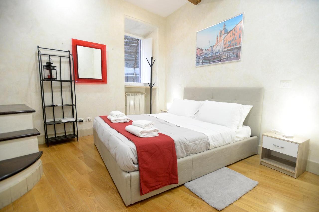 La Casa Degli Osti 1 - Piazza Navona Apartment Rome Bagian luar foto