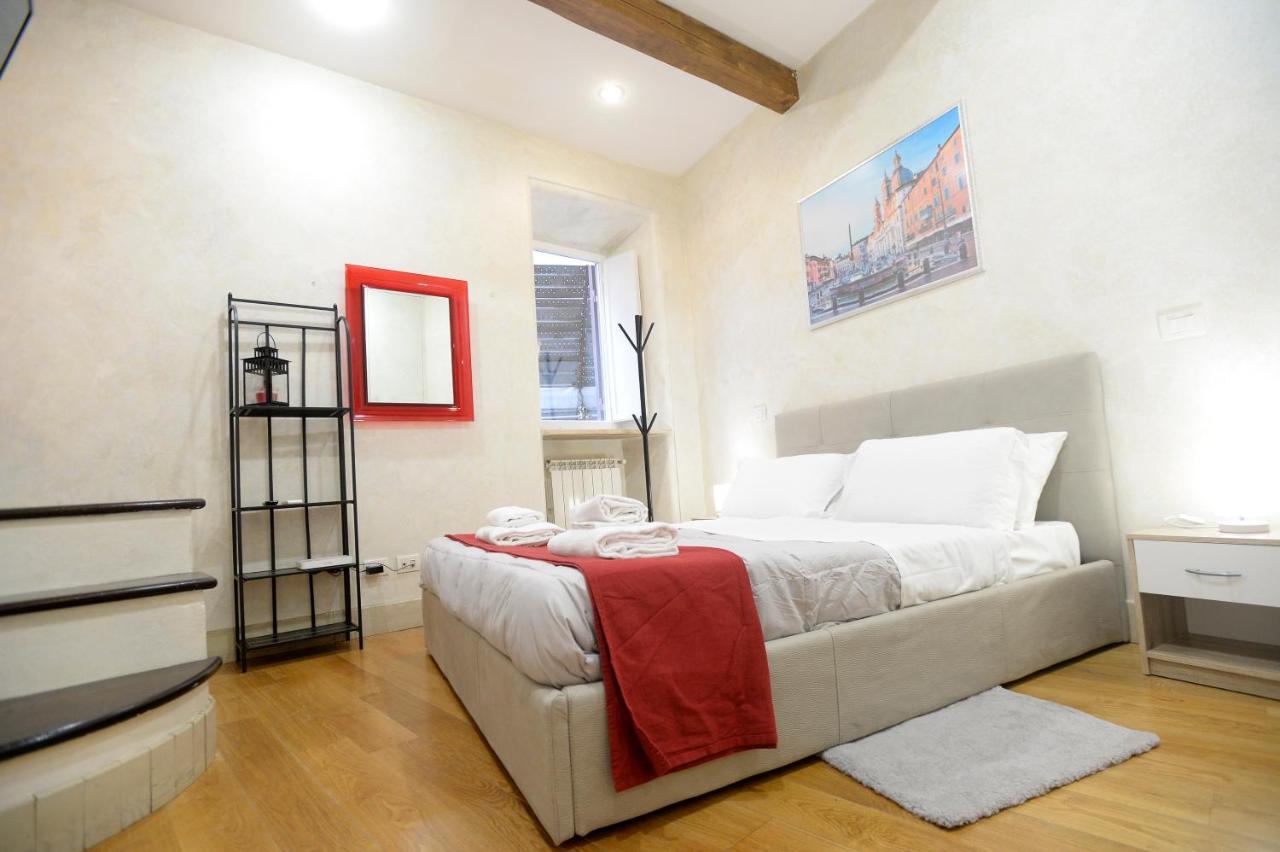 La Casa Degli Osti 1 - Piazza Navona Apartment Rome Bagian luar foto