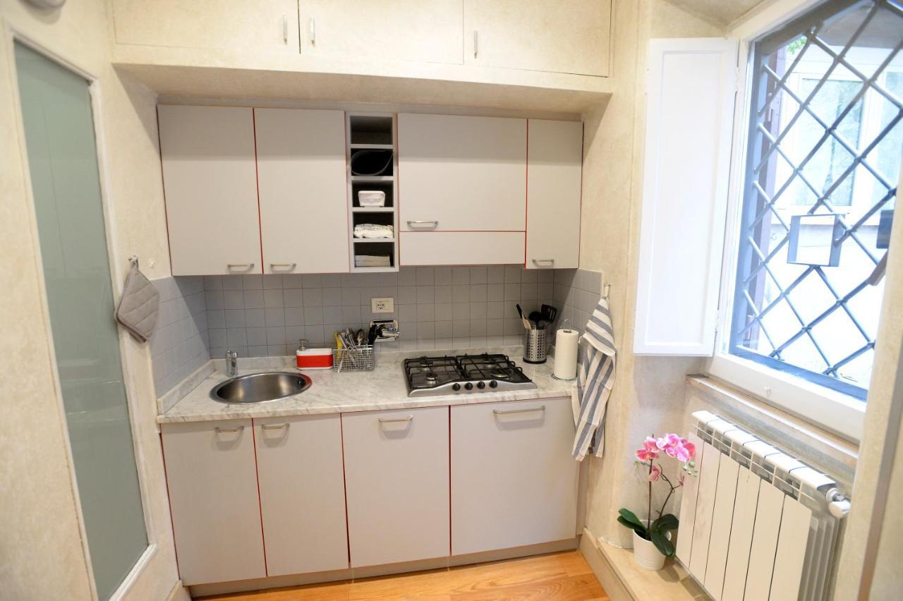 La Casa Degli Osti 1 - Piazza Navona Apartment Rome Bagian luar foto