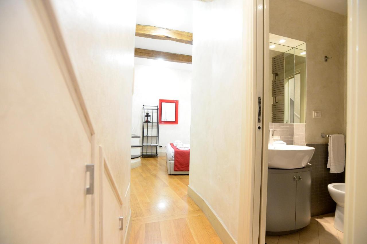 La Casa Degli Osti 1 - Piazza Navona Apartment Rome Bagian luar foto